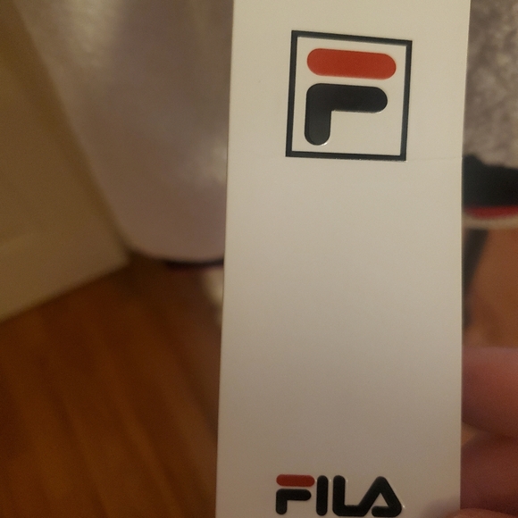 Fila Sylvia Crop Sweater - Picture 14 of 15